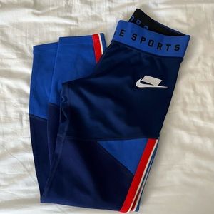 Nike Sportswear Collegiate Leggings